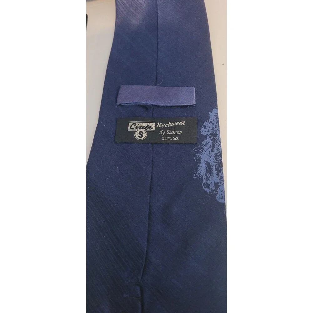 Circle S VTG Western Cowboys Riding Neck Tie 100% Silk Neckwear